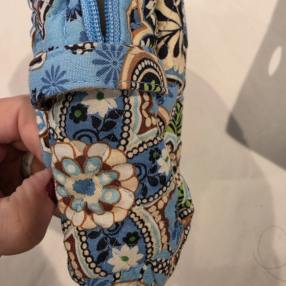 Vera Bradley Retired Bali Blue Lines Make Up Bag Cosmetic Case Travel